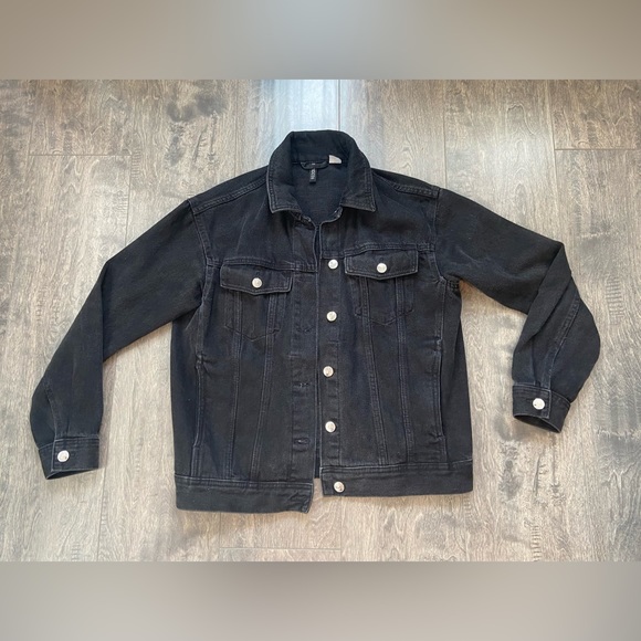 Divided black Jean jacket - Picture 1 of 12